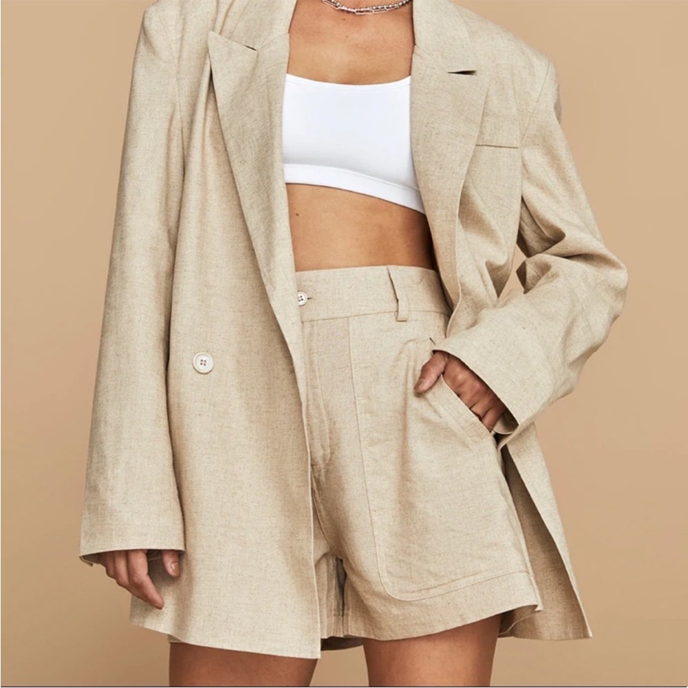 NWT Carbon38 Linen Utility Short in Tan Medium